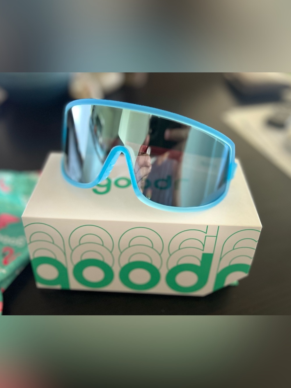 Goodr “Scream if you hate gravity” Wrap G sunglasses